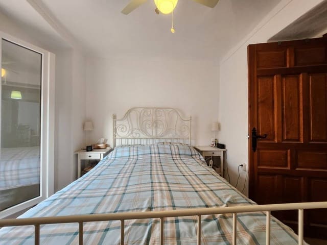 3 soverom Hus til salgs i Luque med svømmebasseng - € 89 000 (Ref: 9440006)