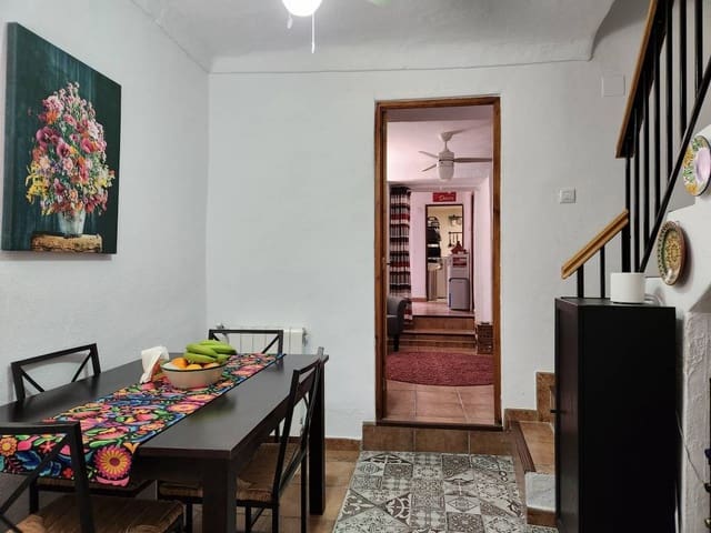 3 soverom Hus til salgs i Luque med svømmebasseng - € 89 000 (Ref: 9440006)