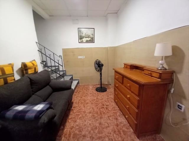 2 Zimmer Haus zu verkaufen in Martos - 39.500 € (Ref: 9458434)