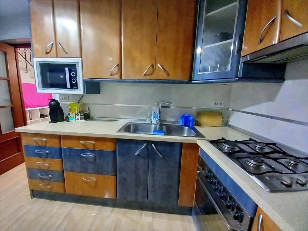 3 bedroom Townhouse for sale in Noguerones with pool - € 67,000 (Ref: 9498017)