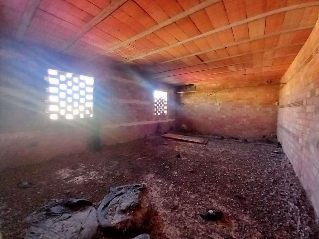 Maison de Ville à vendre à Noguerones - 18 000 € (Ref: 9528851)