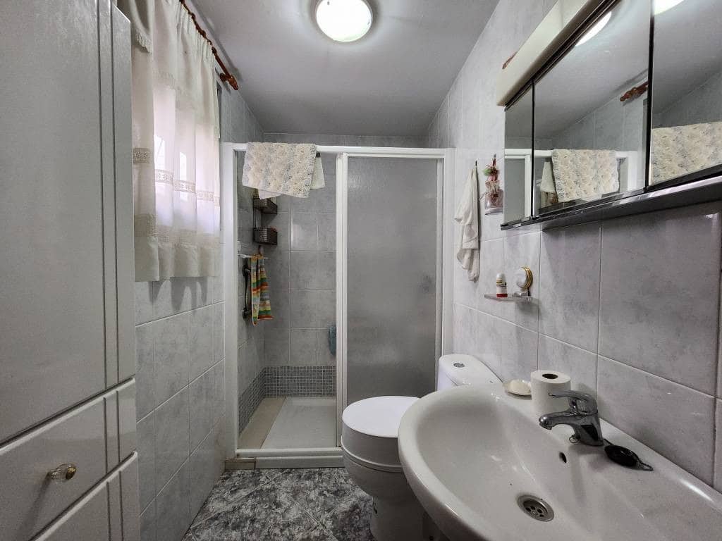 7 soveværelse Byhus til salg i Luque med swimmingpool garage - € 89.000 (Ref: 9558668)