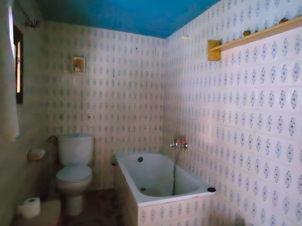 7 soveværelse Byhus til salg i Luque med swimmingpool garage - € 89.000 (Ref: 9558668)