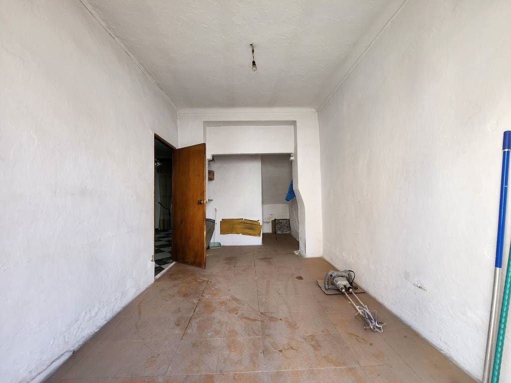 7 soveværelse Byhus til salg i Luque med swimmingpool garage - € 89.000 (Ref: 9558668)