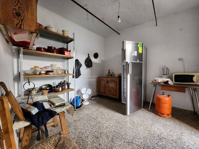 7 soveværelse Byhus til salg i Luque med swimmingpool garage - € 89.000 (Ref: 9558668)