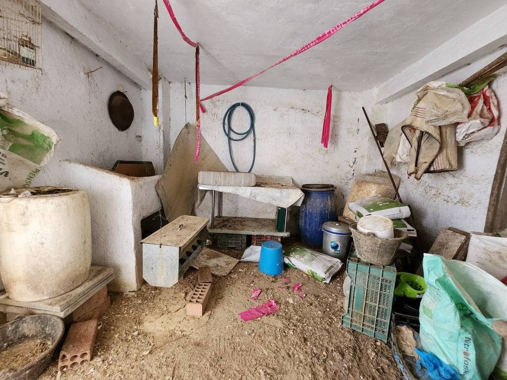 7 sovrum Finca/Hus på landet till salu i Las Piedras - 45 000 € (Ref: 9558669)