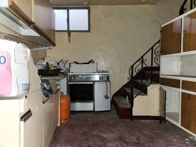 4 soverom Hus til salgs i Zambra, Rute med garasje - € 75 000 (Ref: 9558670)