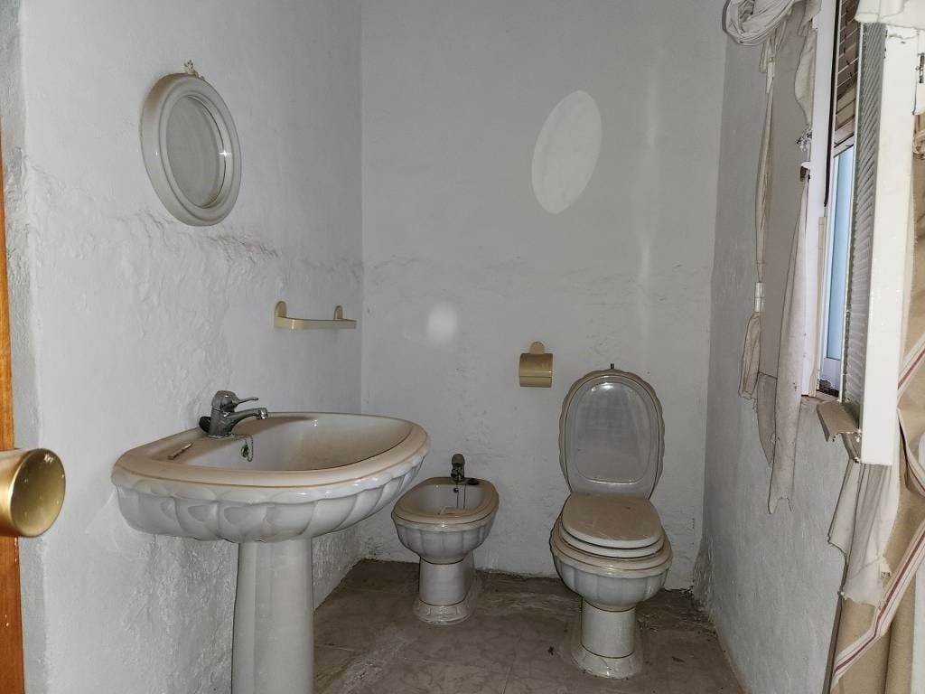 4 sypialnia Dom na sprzedaż w Benameji z basenem - 39 900 € (Ref: 9558671)