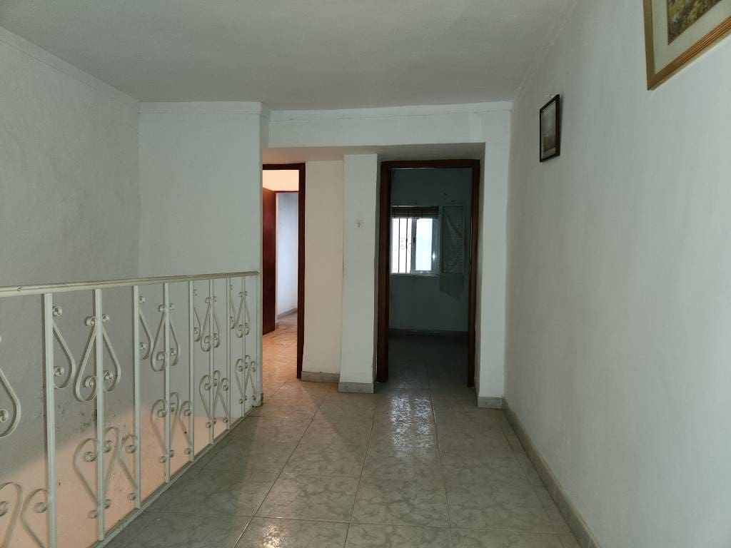 4 sypialnia Dom na sprzedaż w Benameji z basenem - 39 900 € (Ref: 9558671)