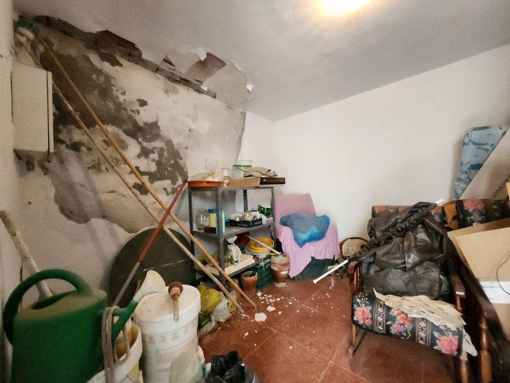 4 soveværelse Byhus til salg i Luque med swimmingpool - € 42.000 (Ref: 9561701)