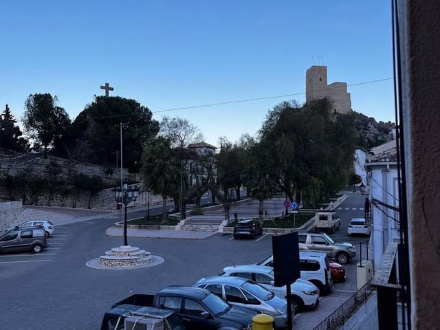 Apartamento de 4 habitaciones en Luque en venta con piscina - 74.900 € (Ref: 9586362)