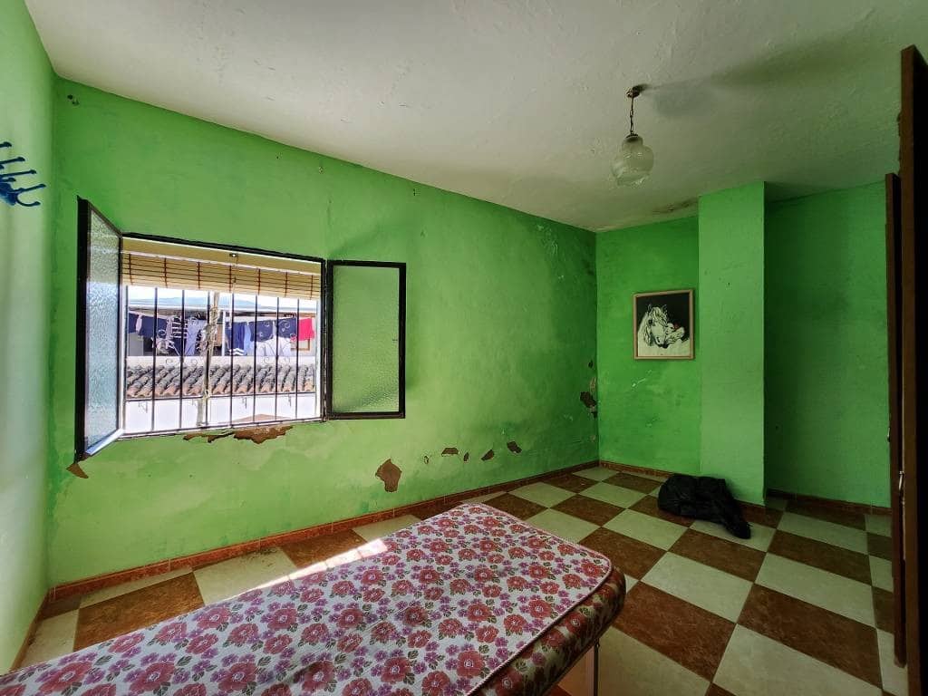 4 sypialnia Dom na sprzedaż w Luque z basenem garażem - 39 900 € (Ref: 9607991)