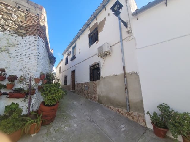 4 sypialnia Dom na sprzedaż w Luque z basenem garażem - 39 900 € (Ref: 9607991)