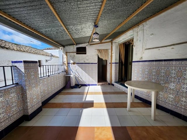 4 sypialnia Dom na sprzedaż w Luque z basenem garażem - 39 900 € (Ref: 9607991)