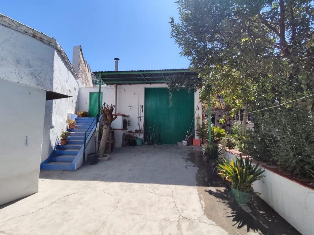 3 soveværelse Byhus til salg i Rute med swimmingpool garage - € 162.000 (Ref: 9616110)