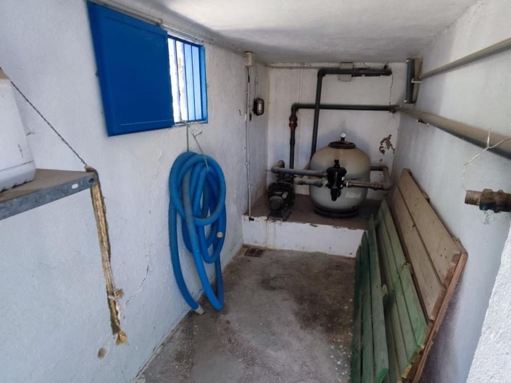 3 soveværelse Byhus til salg i Rute med swimmingpool garage - € 162.000 (Ref: 9616110)