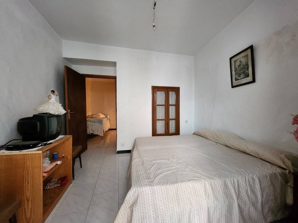 Casa de 5 habitaciones en Luque en venta con piscina - 44.900 € (Ref: 9619582)