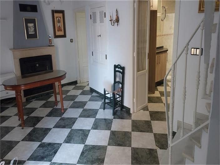 3 makuuhuone Omakotitalo myytävänä paikassa Priego de Cordoba - 55 000 € (Ref: 9619583)