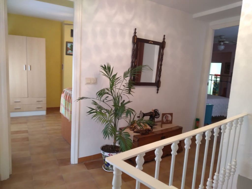 3 makuuhuone Omakotitalo myytävänä paikassa Priego de Cordoba - 55 000 € (Ref: 9619583)