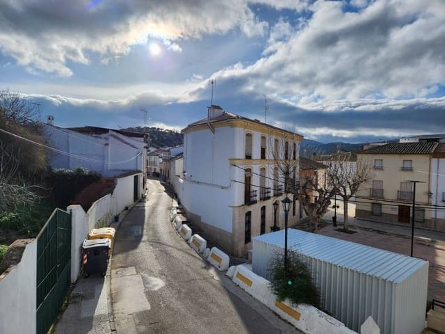 3 slaapkamer Huis te koop in Priego de Córdoba met garage - € 190.000 (Ref: 9619584)