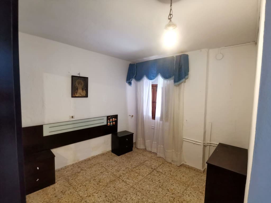 4 chambre Maison de Ville à vendre à Noguerones - 40 000 € (Ref: 9640675)