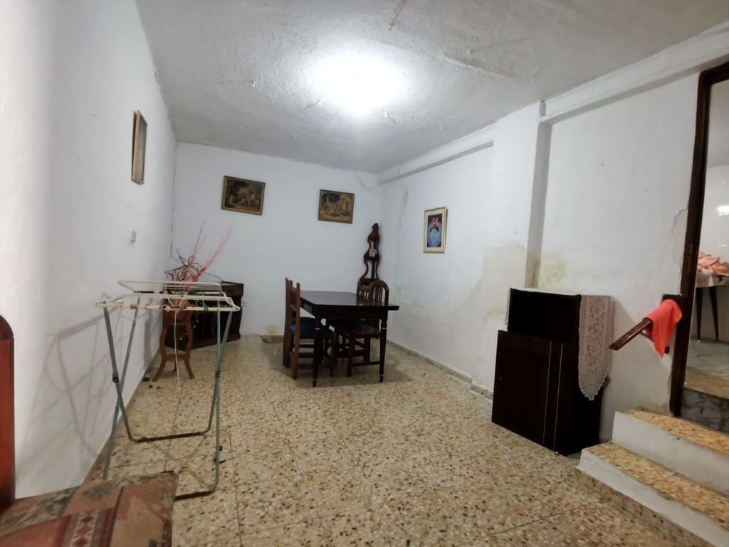 4 chambre Maison de Ville à vendre à Noguerones - 40 000 € (Ref: 9640675)