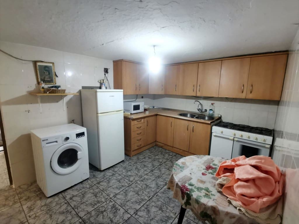 4 chambre Maison de Ville à vendre à Noguerones - 40 000 € (Ref: 9640675)