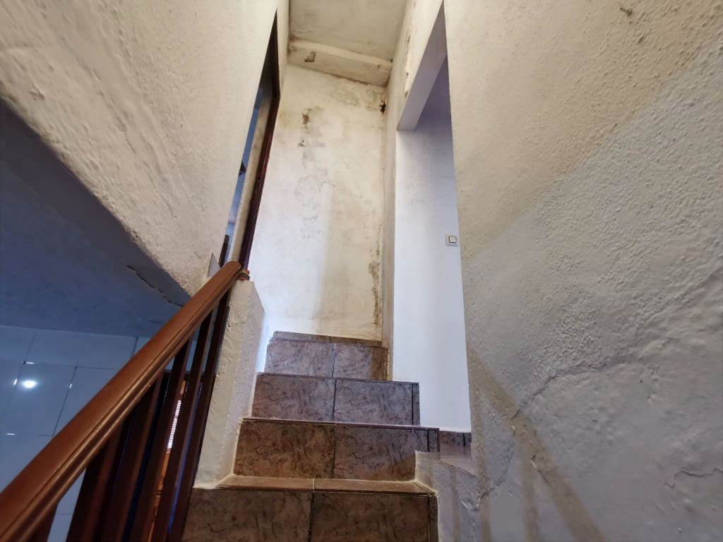 4 chambre Maison de Ville à vendre à Noguerones - 40 000 € (Ref: 9640675)