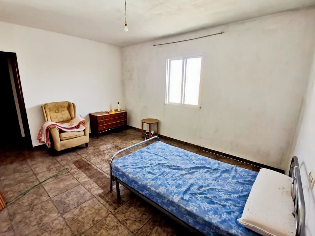 4 chambre Maison de Ville à vendre à Noguerones - 40 000 € (Ref: 9640675)