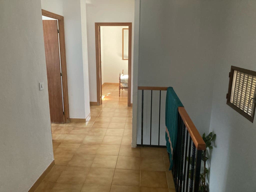4 Zimmer Haus zu verkaufen in El Higueral mit Garage - 81.000 € (Ref: 9648040)