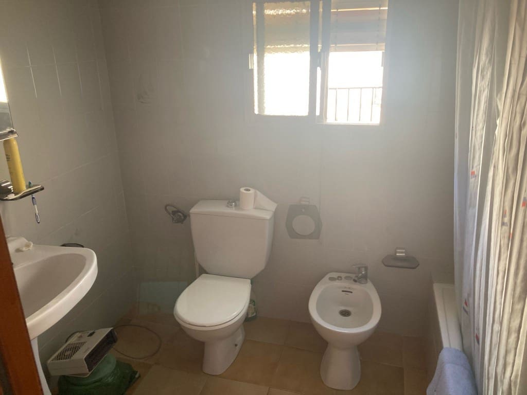 4 Zimmer Haus zu verkaufen in El Higueral mit Garage - 81.000 € (Ref: 9648040)