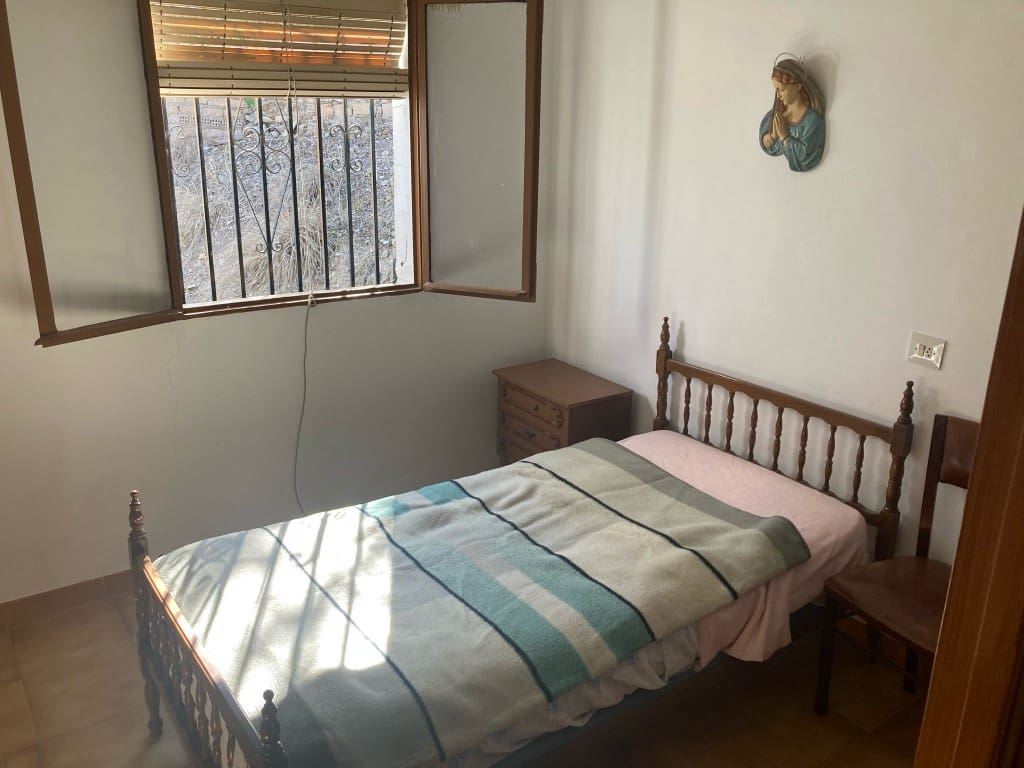 4 Zimmer Haus zu verkaufen in El Higueral mit Garage - 81.000 € (Ref: 9648040)