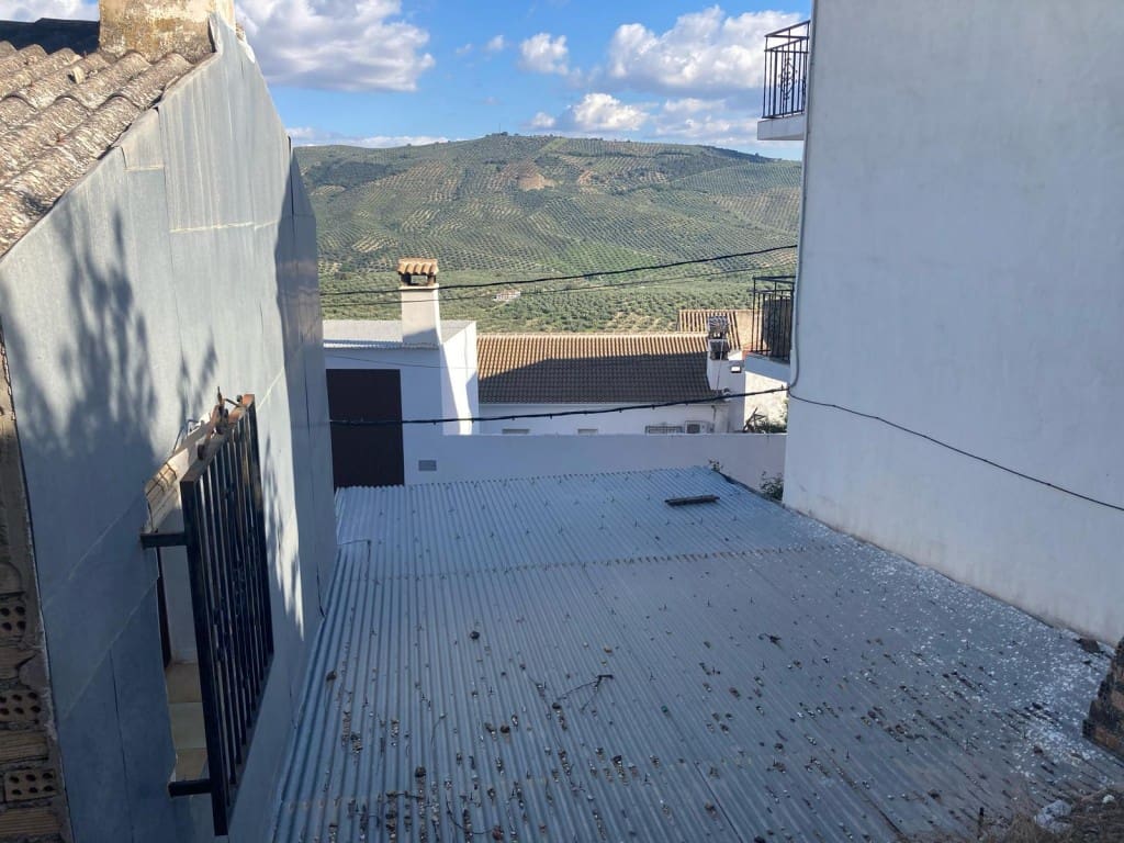 4 Zimmer Haus zu verkaufen in El Higueral mit Garage - 81.000 € (Ref: 9648040)