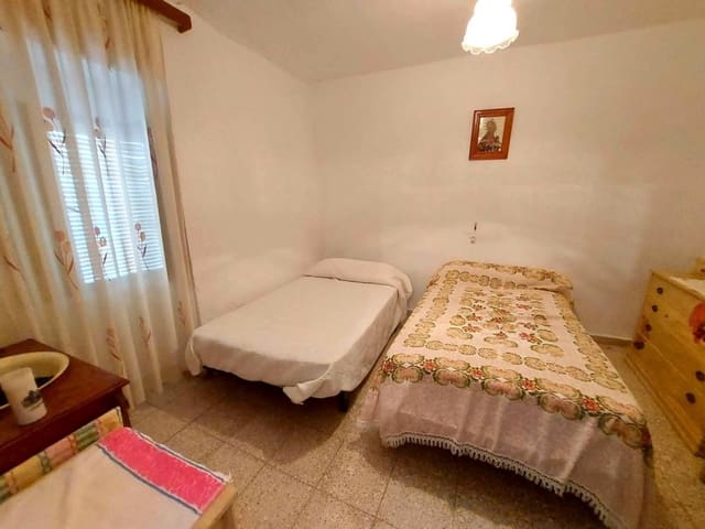 4 sovrum Hus till salu i Bobadilla de Alcaudete, Alcaudete - 36 000 € (Ref: 9653128)