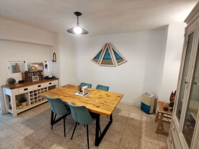 3 bedroom Townhouse for sale in Fuente-Tójar with pool - € 92,750 (Ref: 9665263)