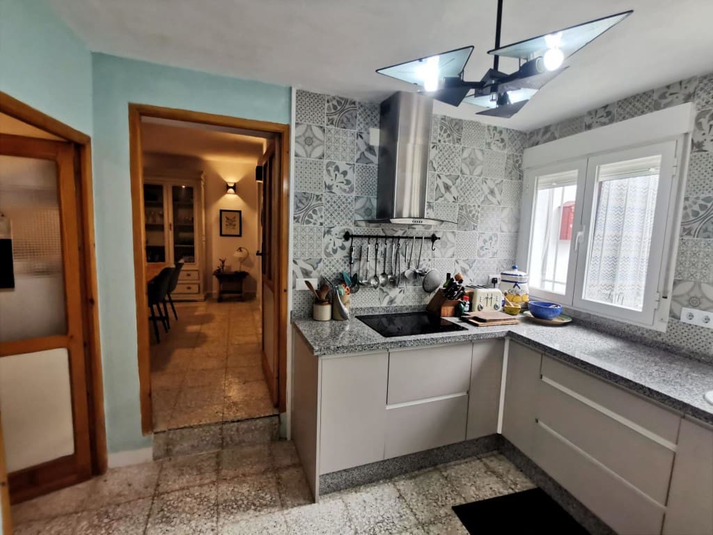 3 bedroom Townhouse for sale in Fuente-Tojar with pool - € 92,750 (Ref: 9665263)