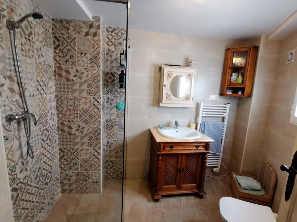 3 bedroom Townhouse for sale in Fuente-Tojar with pool - € 92,750 (Ref: 9665263)