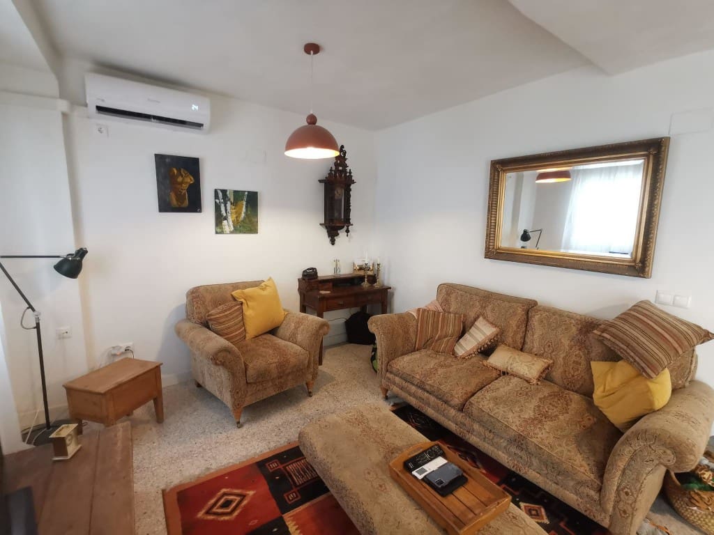 3 bedroom Townhouse for sale in Fuente-Tojar with pool - € 92,750 (Ref: 9665263)