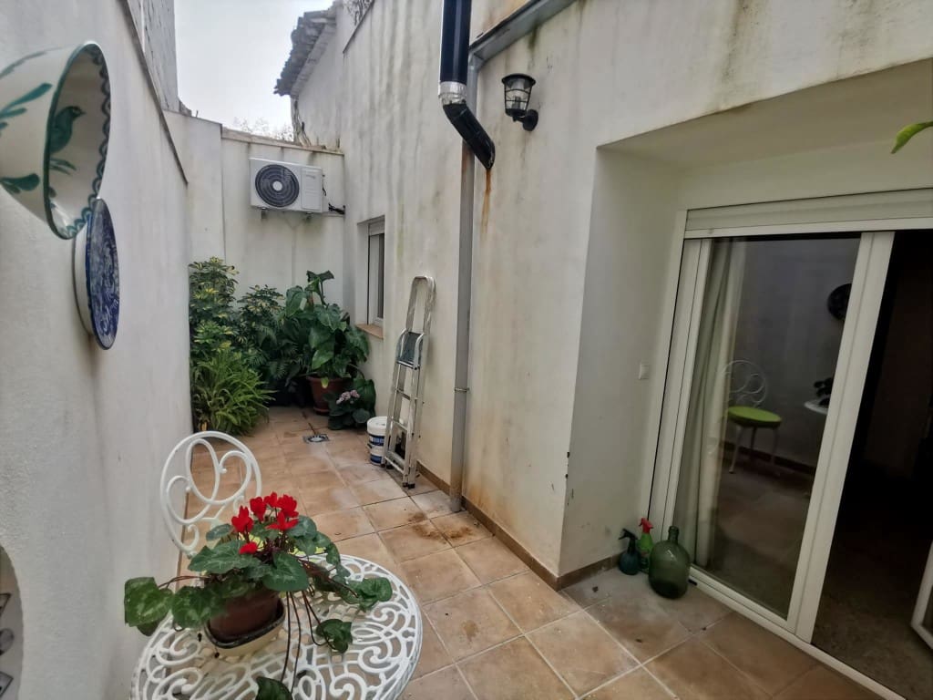 3 bedroom Townhouse for sale in Fuente-Tojar with pool - € 92,750 (Ref: 9665263)