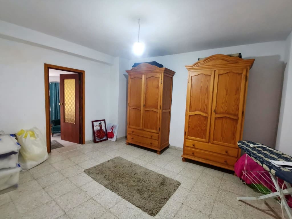 3 bedroom Townhouse for sale in Fuente-Tojar with pool - € 92,750 (Ref: 9665263)