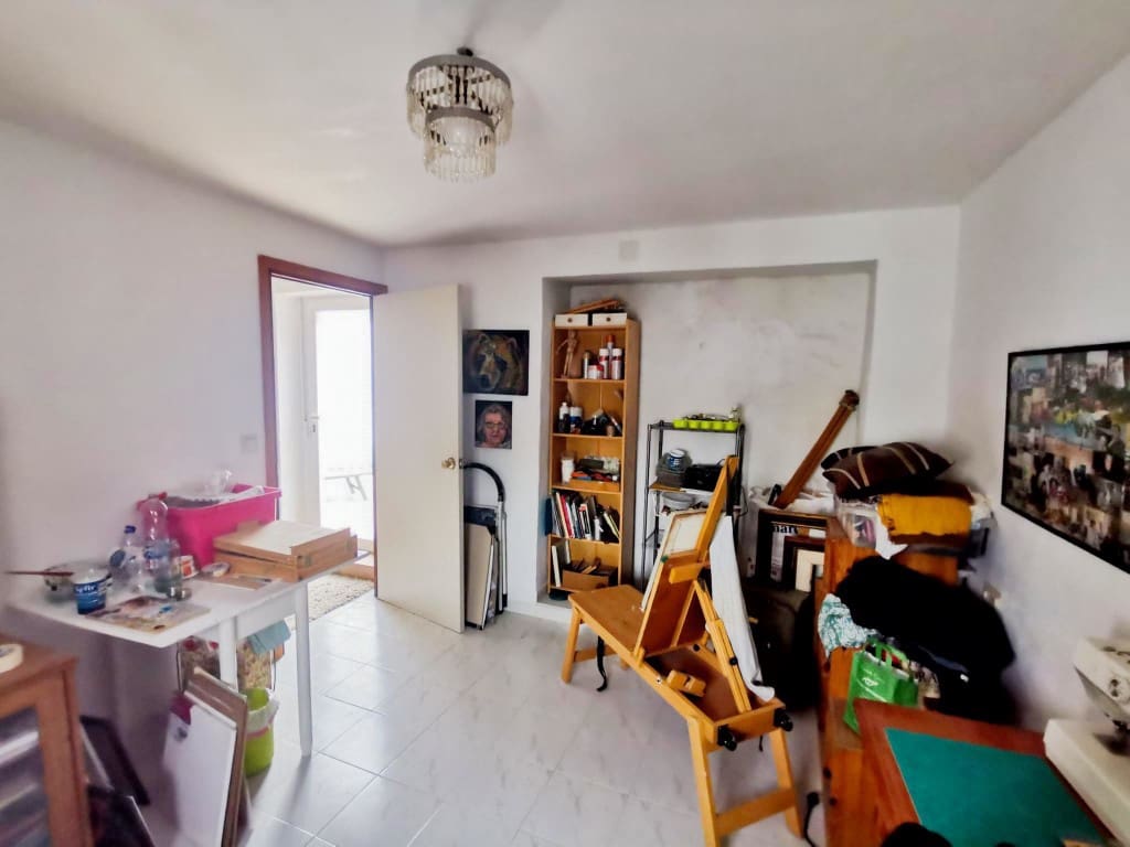 3 bedroom Townhouse for sale in Fuente-Tojar with pool - € 92,750 (Ref: 9665263)