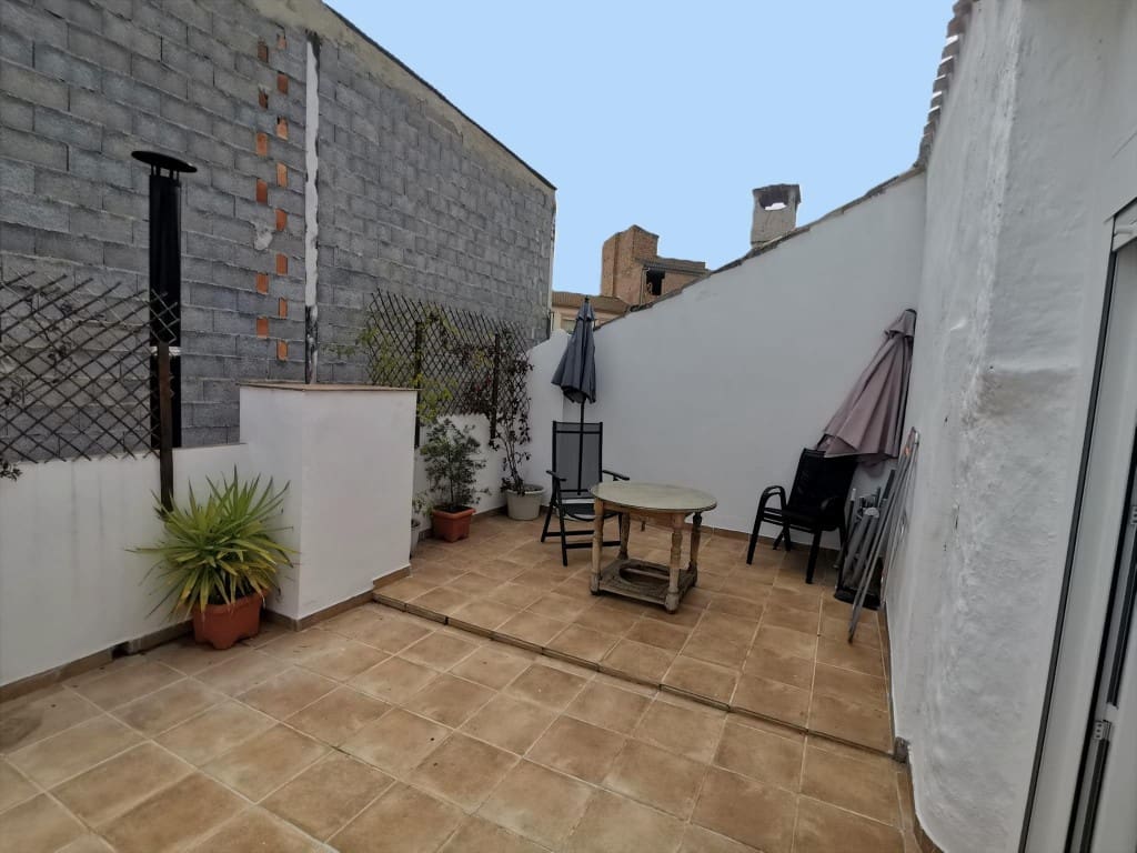 3 bedroom Townhouse for sale in Fuente-Tojar with pool - € 92,750 (Ref: 9665263)