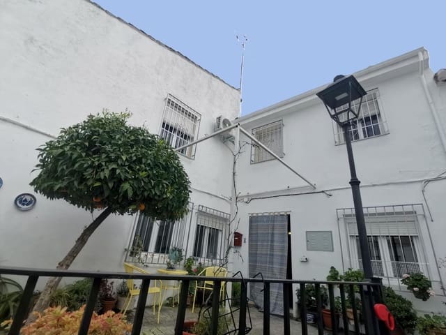 3 bedroom Townhouse for sale in Fuente-Tójar with pool - € 92,750 (Ref: 9665263)