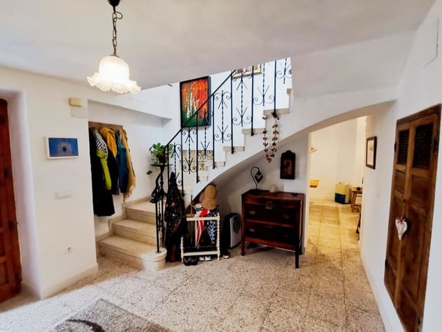 3 bedroom Townhouse for sale in Fuente-Tójar with pool - € 92,750 (Ref: 9665263)