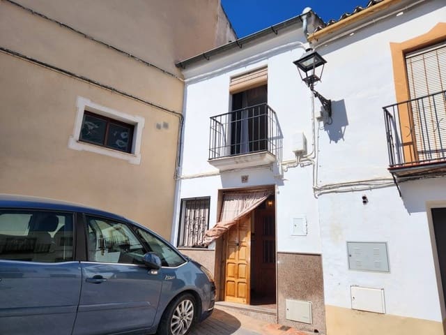 4 camera da letto Casa in vendita in Luque con piscina - 55.000 € (Rif: 9686329)