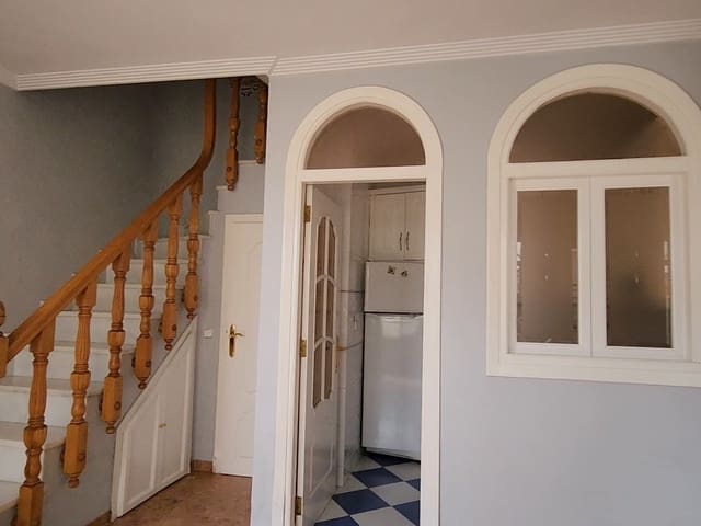 3 sovrum Hus till salu i Carcabuey med pool - 74 900 € (Ref: 9686330)