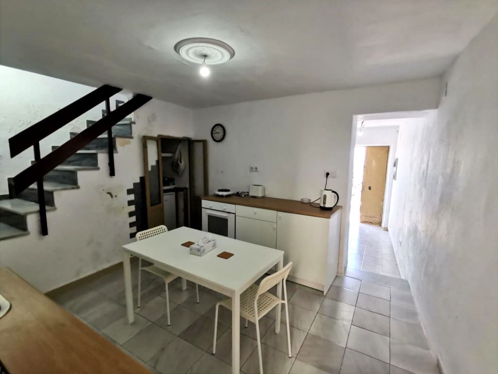 3 soveværelse Byhus til salg i Martos med swimmingpool - € 45.000 (Ref: 9697737)