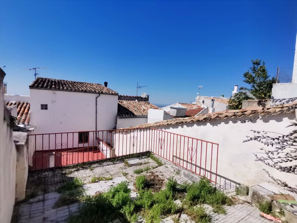 3 soveværelse Byhus til salg i Martos med swimmingpool - € 45.000 (Ref: 9697737)