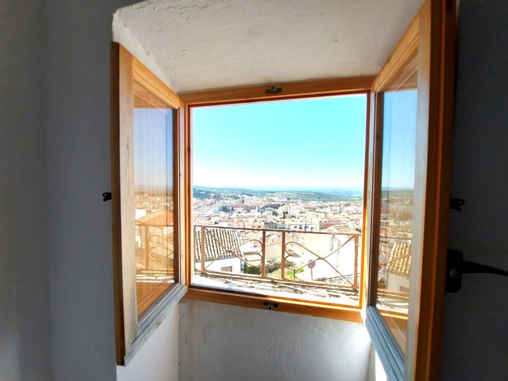 3 soveværelse Byhus til salg i Martos med swimmingpool - € 45.000 (Ref: 9697737)