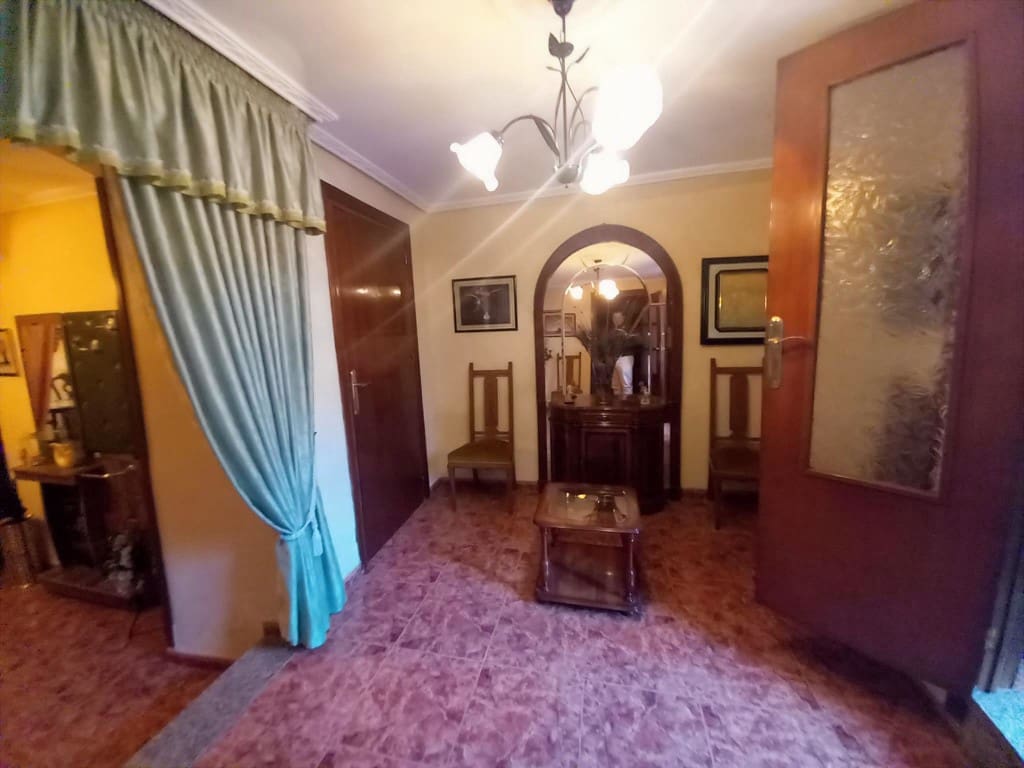 4 soveværelse Byhus til salg i Martos med swimmingpool - € 52.000 (Ref: 9697939)